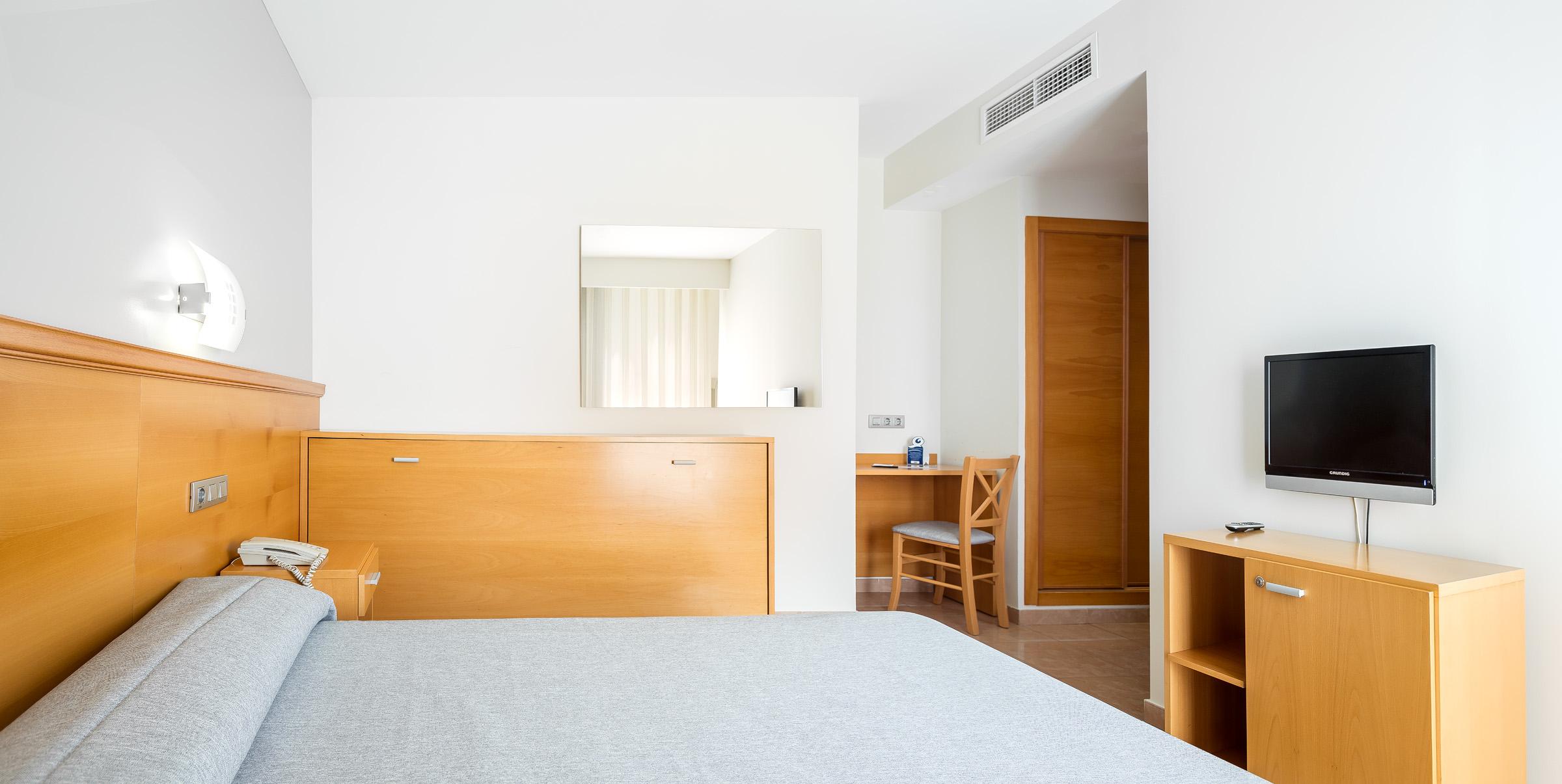 Hotel Rh Gijon & Spa ガンディア エクステリア 写真