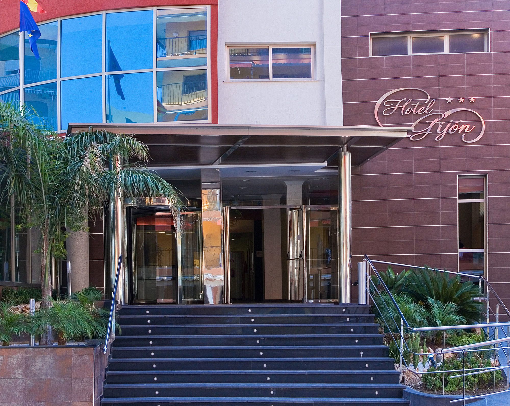 Hotel Rh Gijon & Spa ガンディア エクステリア 写真